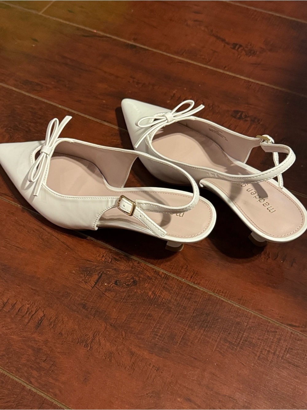 Madden Girl White Pointed-Toe Slingback Low Heel Pumps with Bow